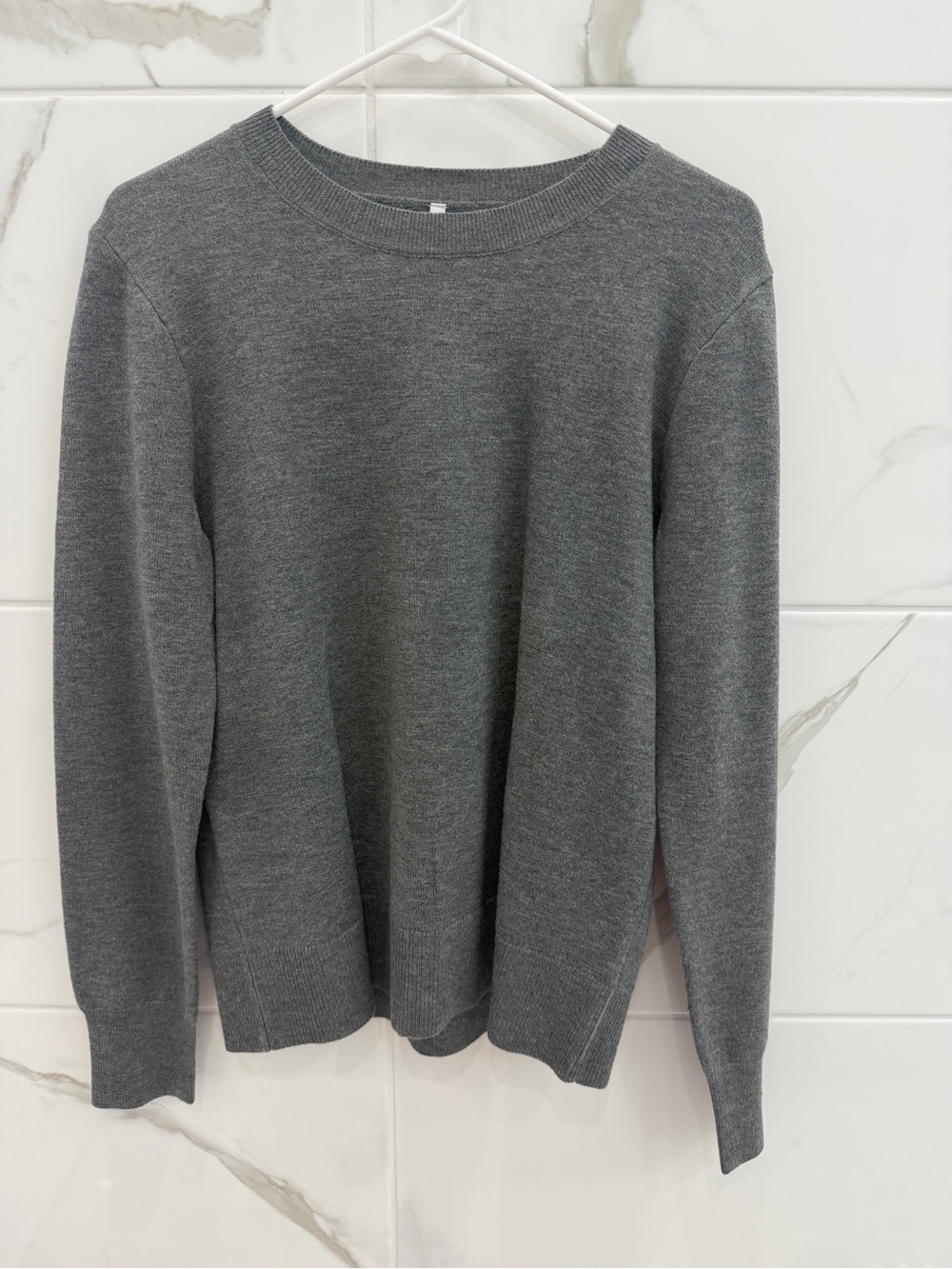 Women’s Crewneck Sweater in Dark Gray